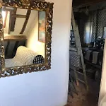 Studio Sous Les Toits De Paris Grands Boulevards